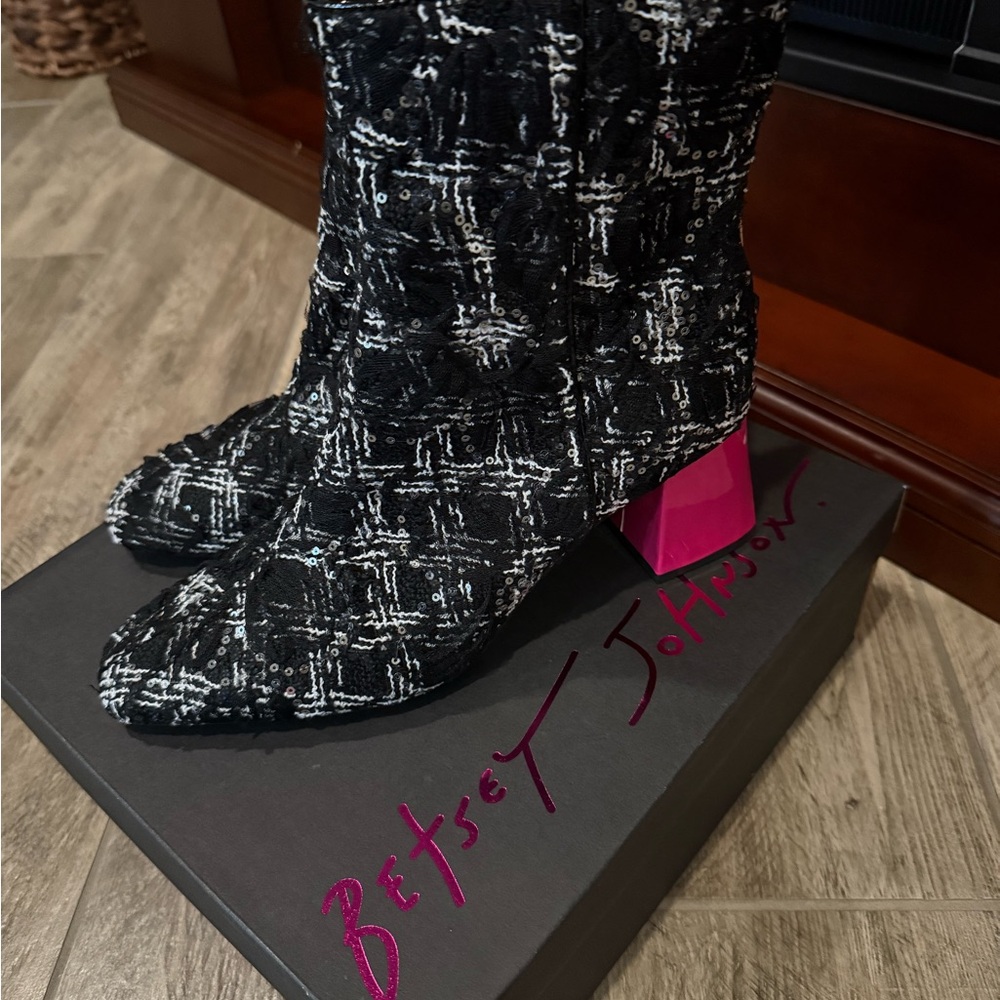 Betsey Johnson Black and Pink Heeled Boots